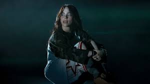 Billie Eilish – Hit me hard and soft